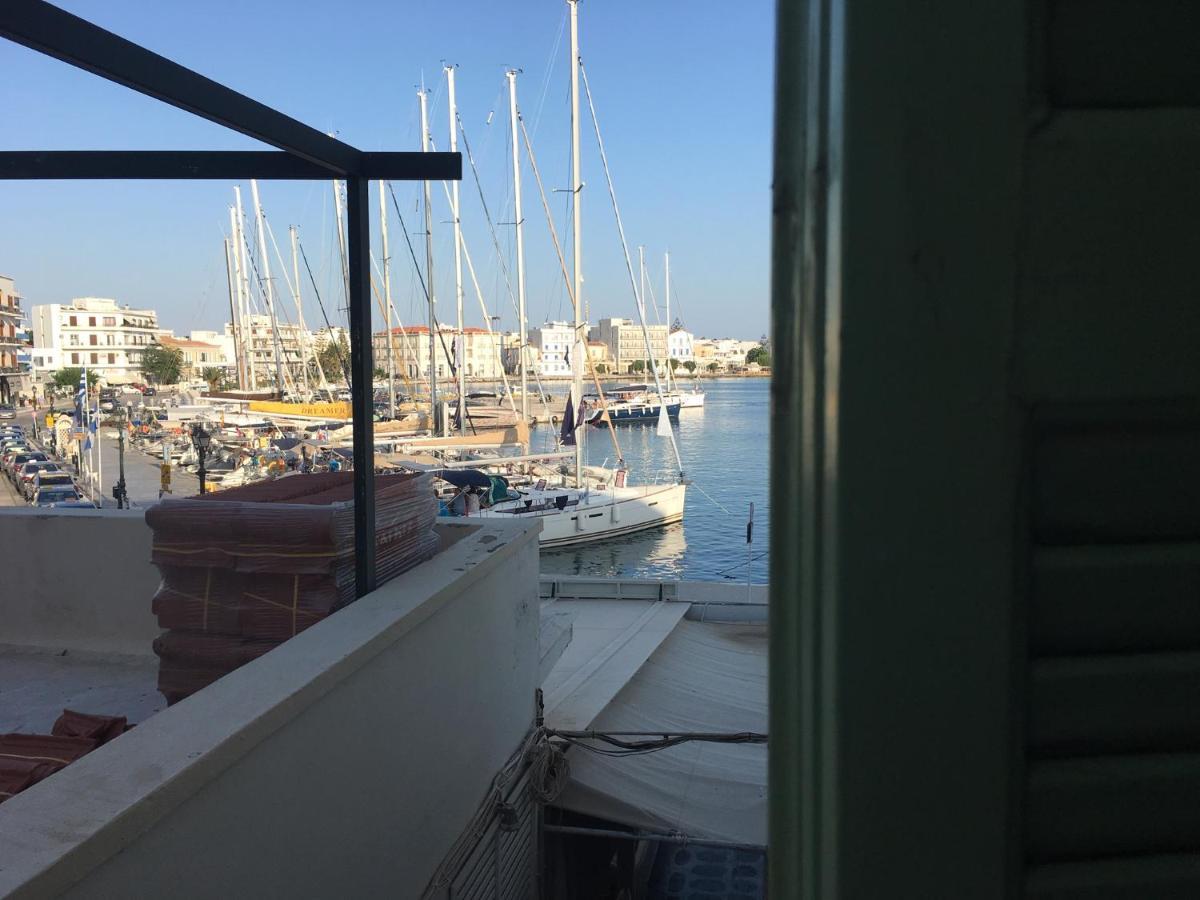 Aegli 1876 Hotel Tinos Bagian luar foto