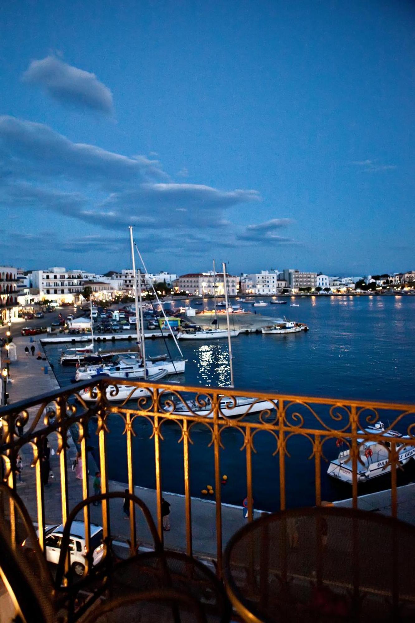 Aegli 1876 Hotel Tinos Bagian luar foto