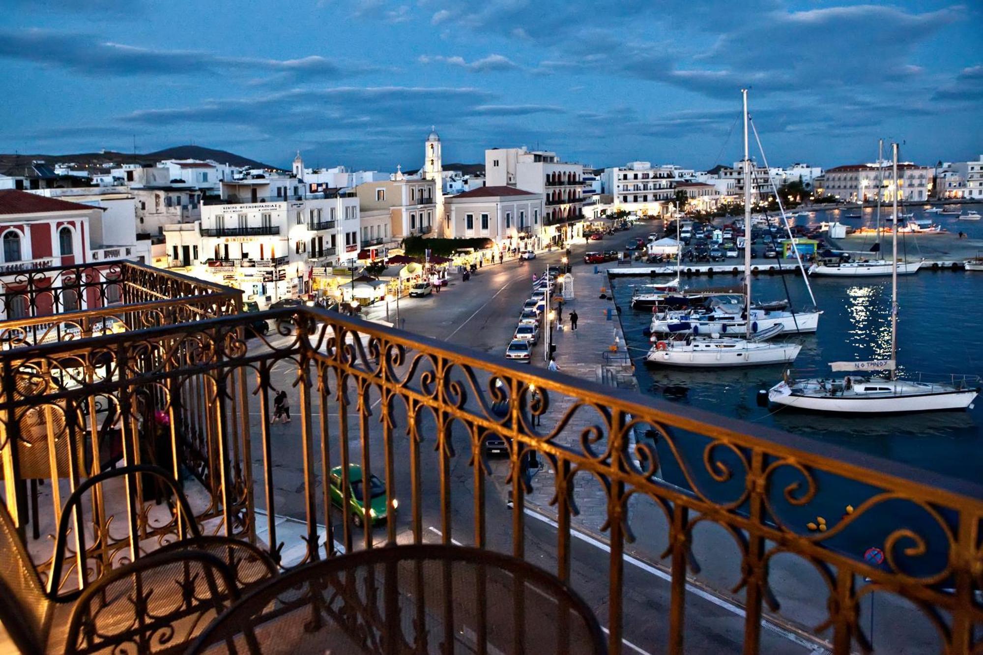 Aegli 1876 Hotel Tinos Bagian luar foto