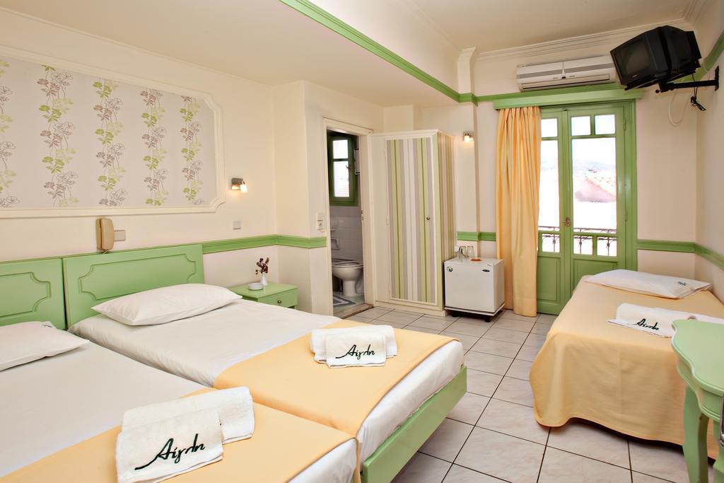 Aegli 1876 Hotel Tinos Ruang foto