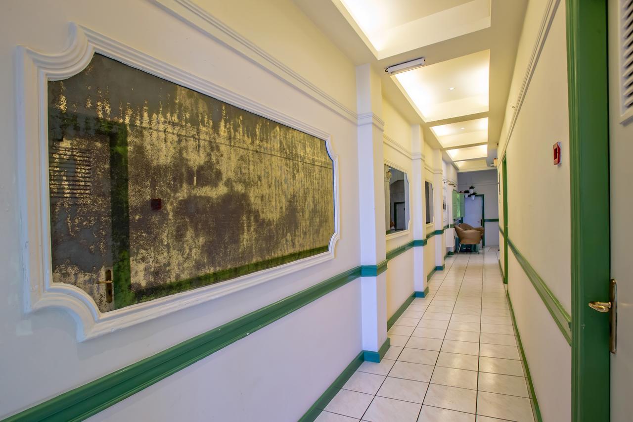 Aegli 1876 Hotel Tinos Bagian luar foto